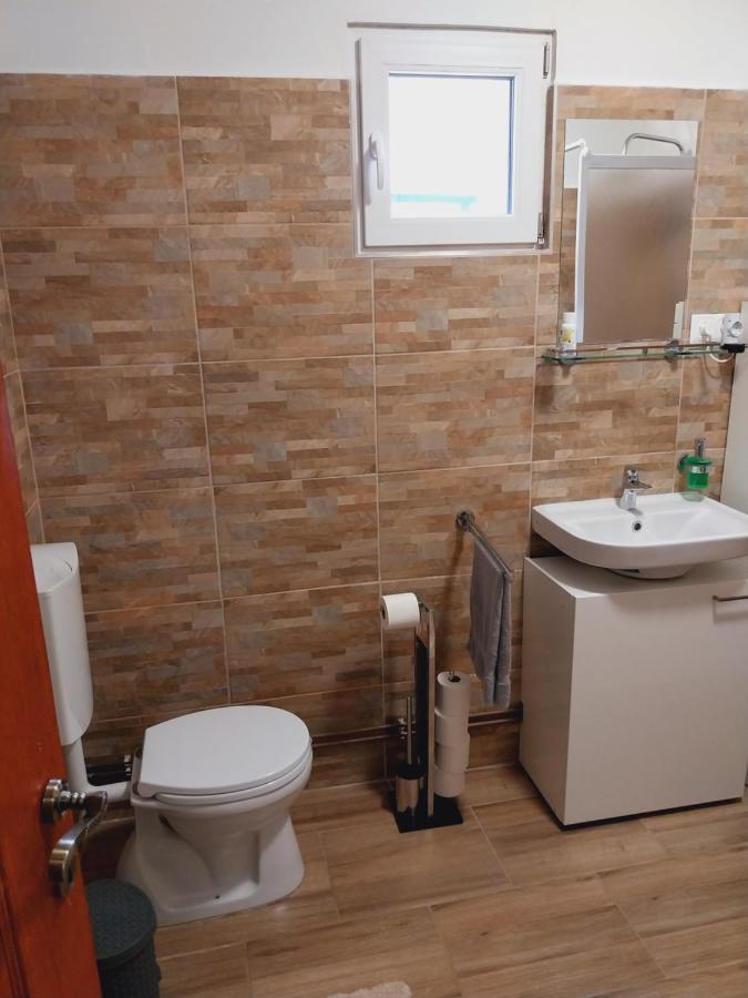 Lovas Vendeghaz Apartment Obanya Екстериор снимка
